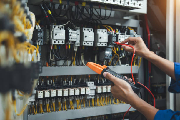 Best Electrical Outlet Repair  in Lockhart, FL